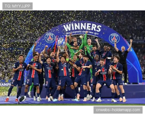 欧冠十六强战：巴黎圣日耳曼主场2-0击败拜仁，姆巴佩破僵局