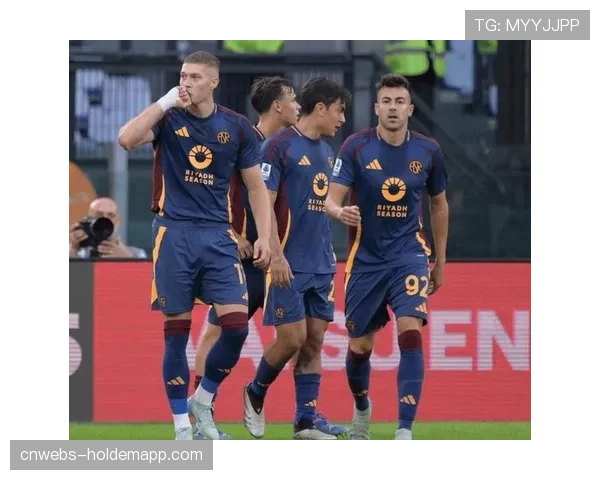 罗马对阵拉齐奥半场数据:双方累计射正3次,预期进球总和仅为0.8 罗马对阵拉齐奥半场数据:双方累计射正3次,预期进球总和仅为0.8