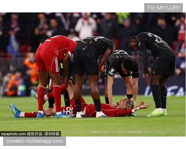 埃基蒂克重伤影响：利物浦锋线引援计划被迫调整